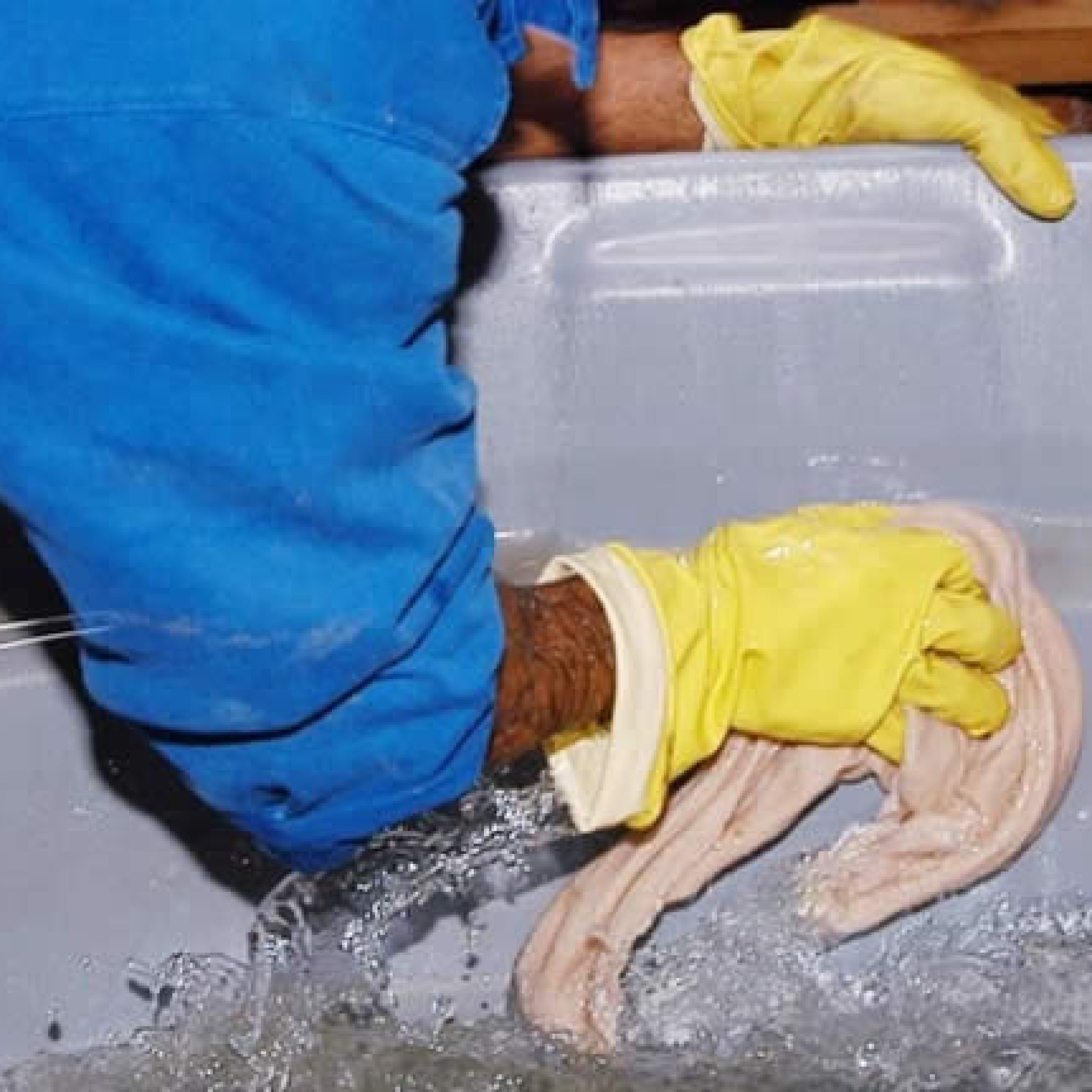 limpeza caixa dagua em polietileno limpeza caixas d’agua em polietileno